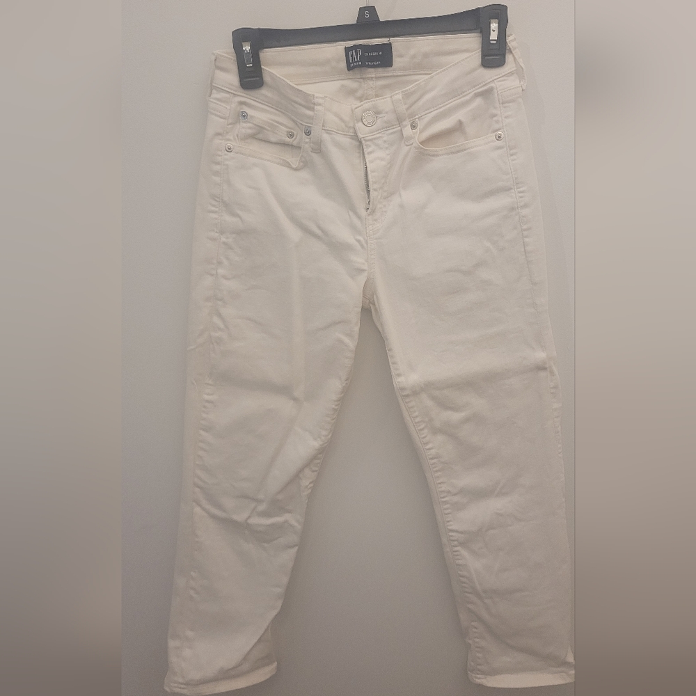 White Pants, Gap